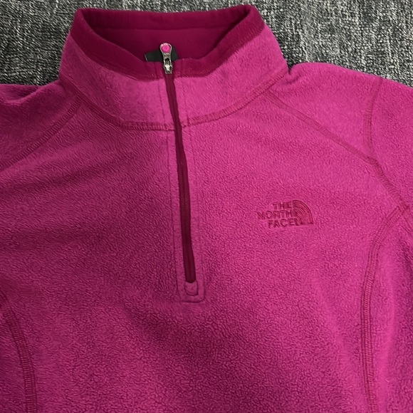 North face small 1/4 zip fleece jacket - Picture 2 of 4